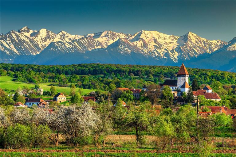 Von Siebenbürgen zu den Moldauklöstern ©Janoka82/istock